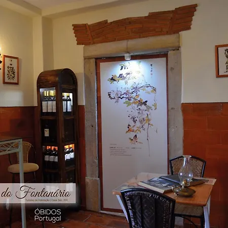 Pensionat Casa Do Fontanario De - Turismo De Habitacao 3*